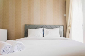 Comfortable Fully Furnished Studio Green Pramuka City Apartment By Travelio
